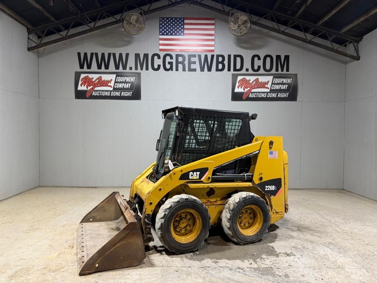 caterpillar-226b3-image-1