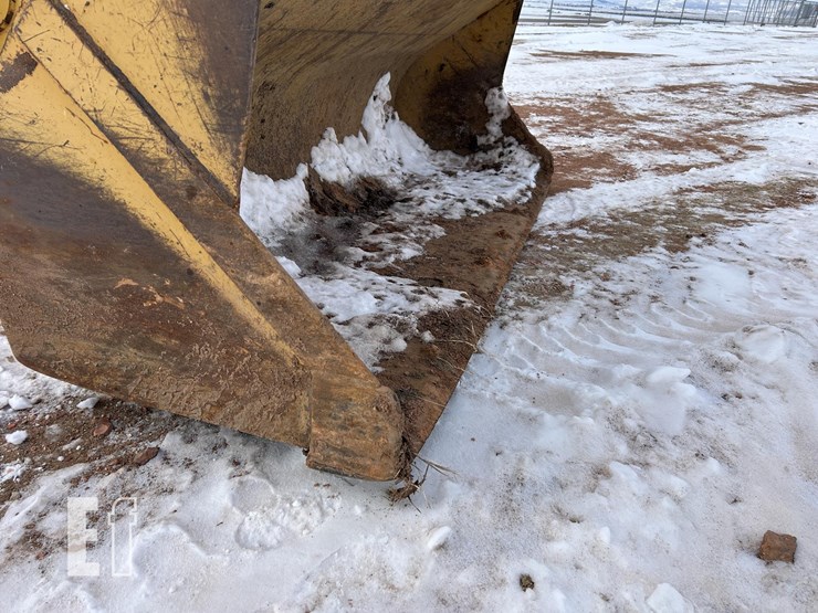 caterpillar-420d-image-54