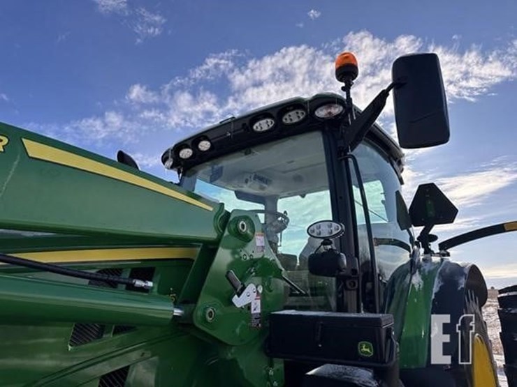 2023-john-deere-6r-155-image-34