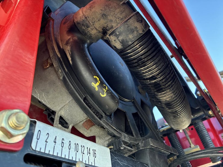 case-ih-1200-image-58