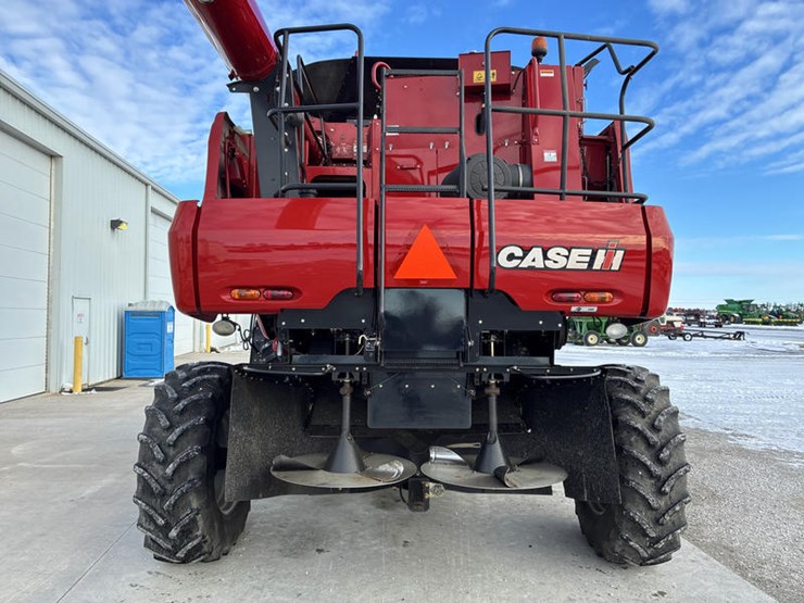 case-ih-6088-image-6