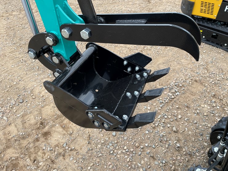 #9221-•-2025-unused-cfg-mini-excavator-image-7