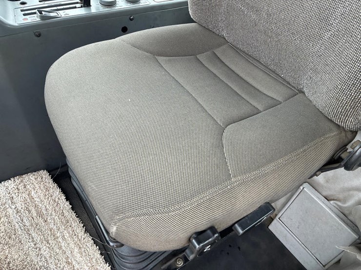 case-ih-7110-image-70