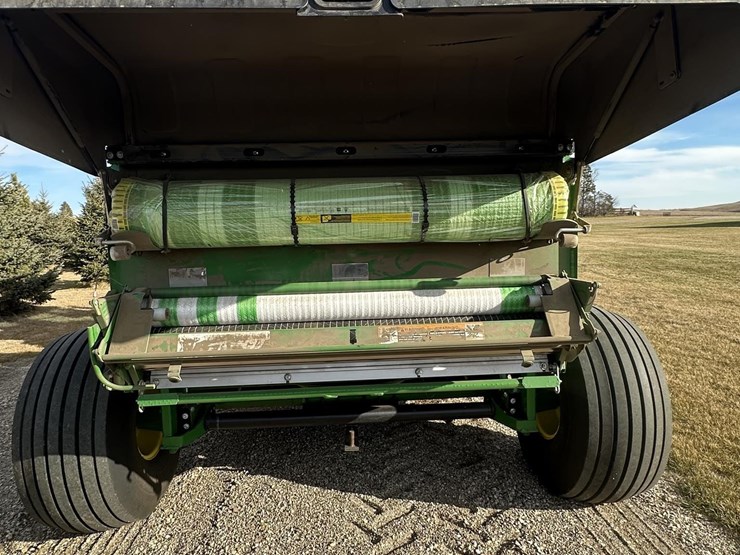 2018-john-deere-560m-image-6