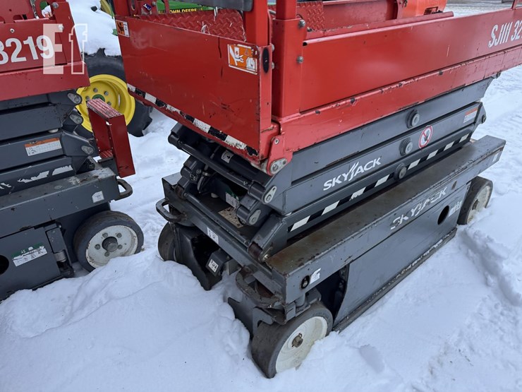 skyjack-sjiii3219-image-24