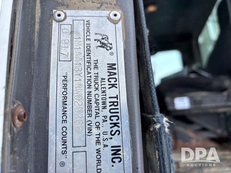 1994-mack-ch613-image-79