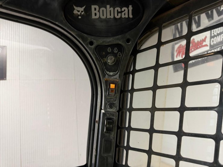 bobcat-t650-image-27