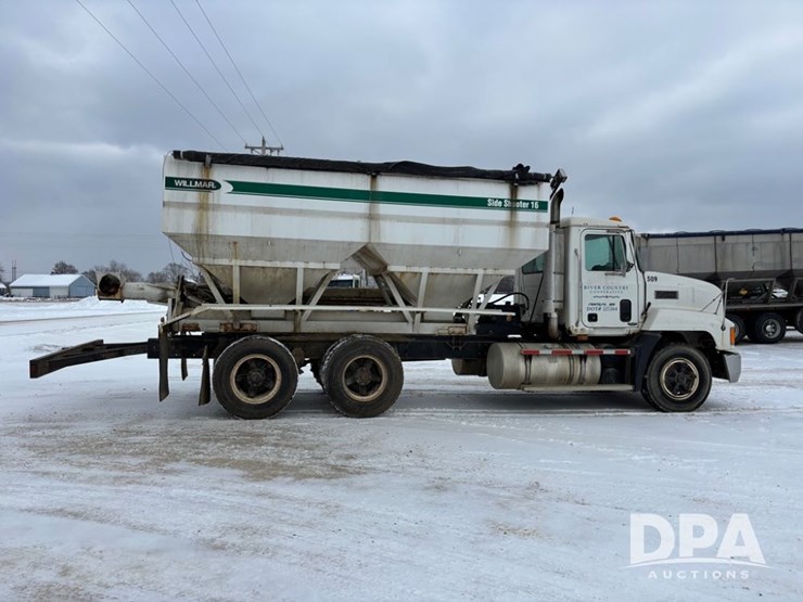 1994-mack-ch613-image-7