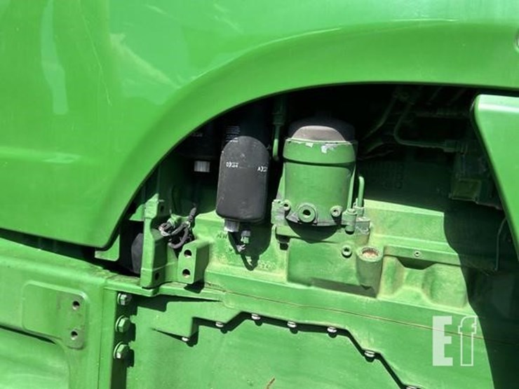 john-deere-8220t-image-10
