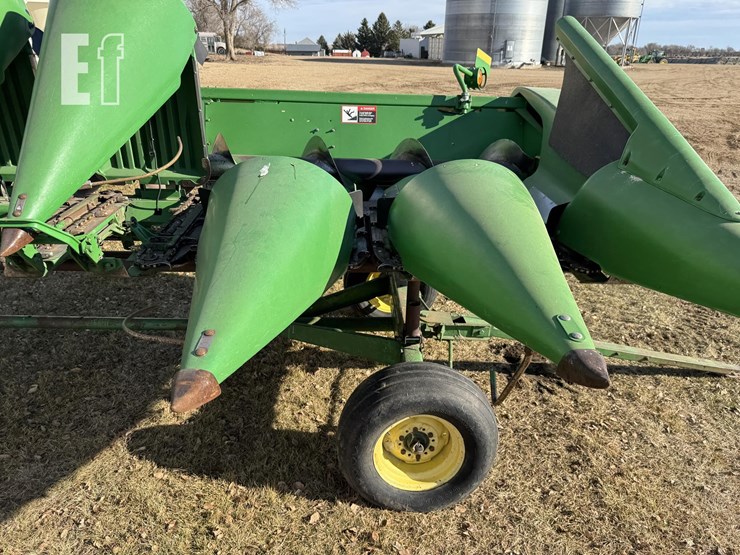 2001-john-deere-893-image-44