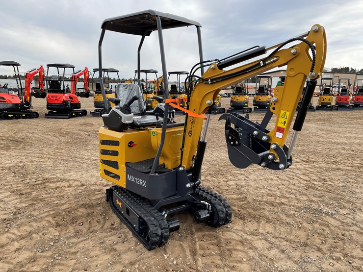 #9227-•-2025-unused-cfg-mini-excavator-image-4