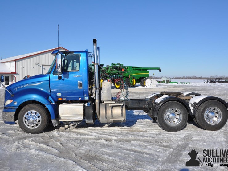 2014-international-prostar-image-8