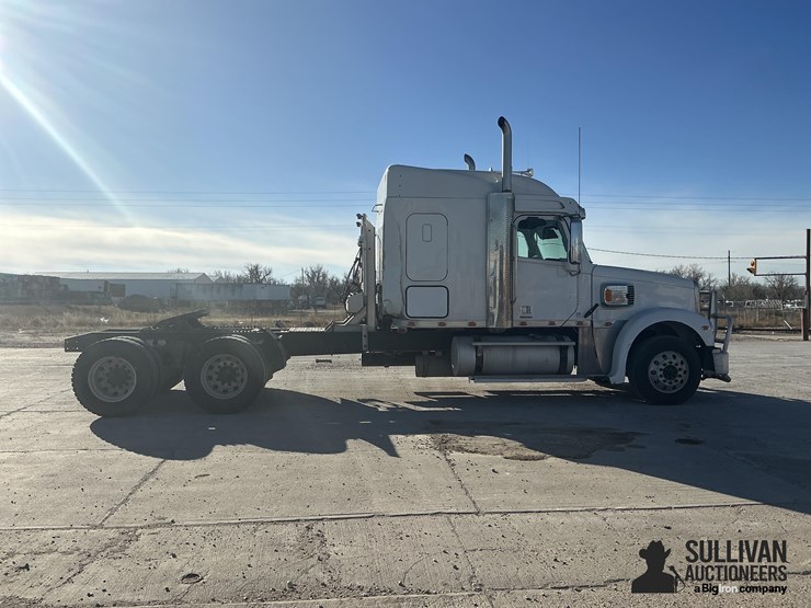 freightliner-coronado-132-image-4