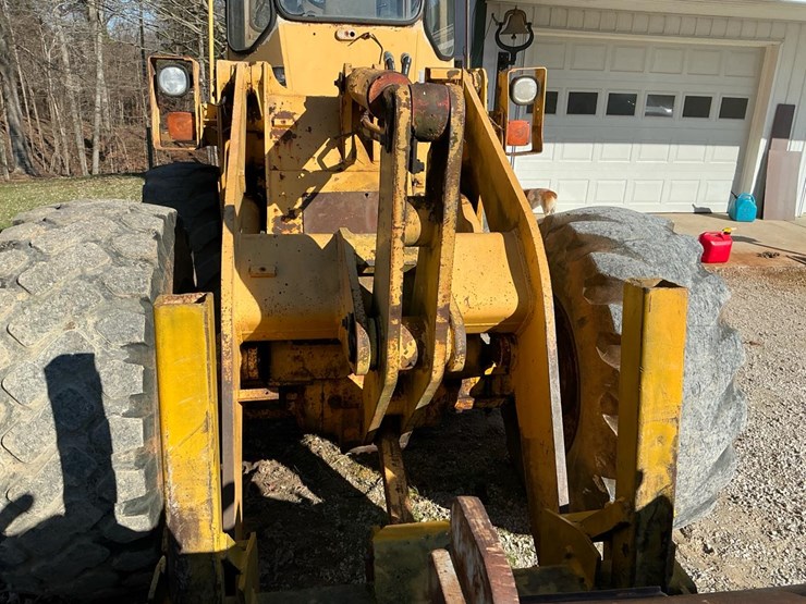 1989-deere-444e-image-38