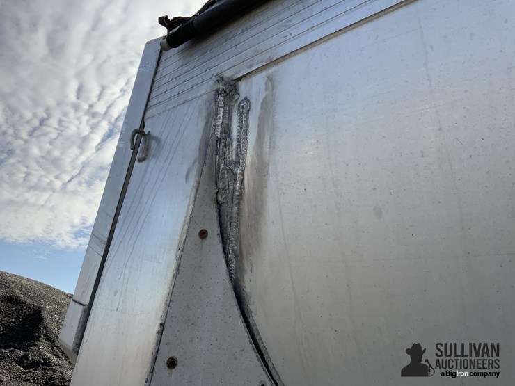 1996-everlite-alumatech-frameless-39'-t/a-half-round-end-dump-trailer-image-17