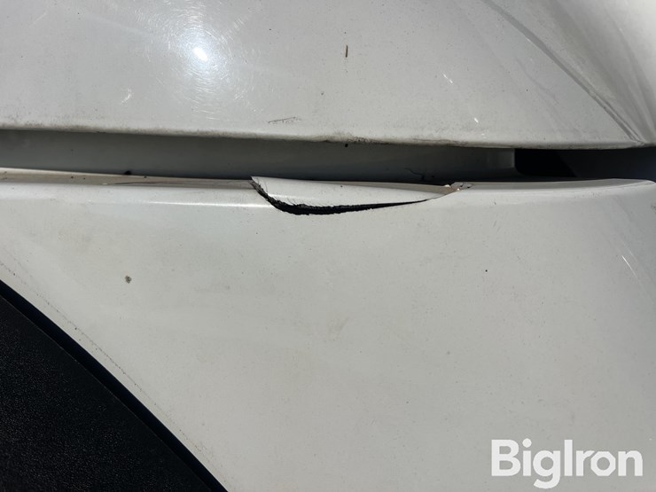 international-7600-image-13