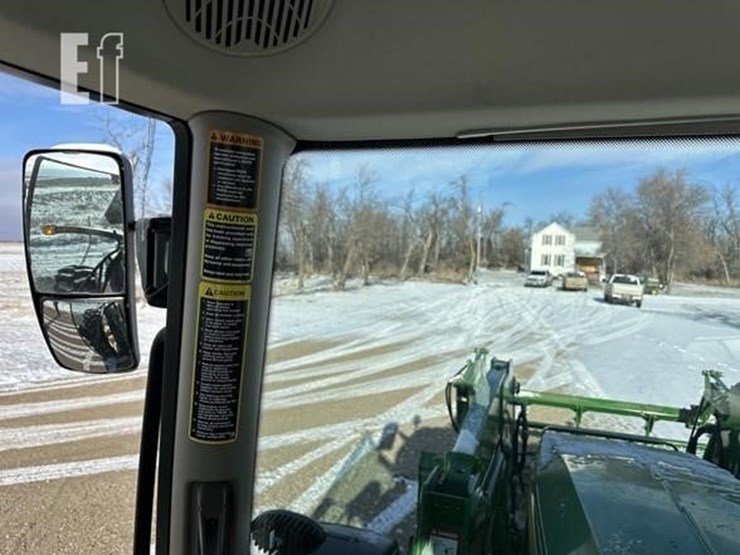 2023-john-deere-6r-155-image-65