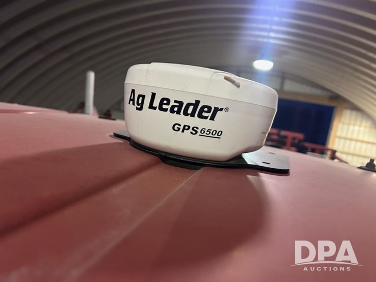 case-ih-patriot-3330-image-28