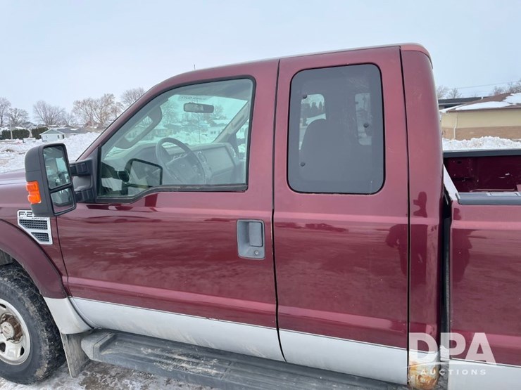 ford-f250-xlt-image-37