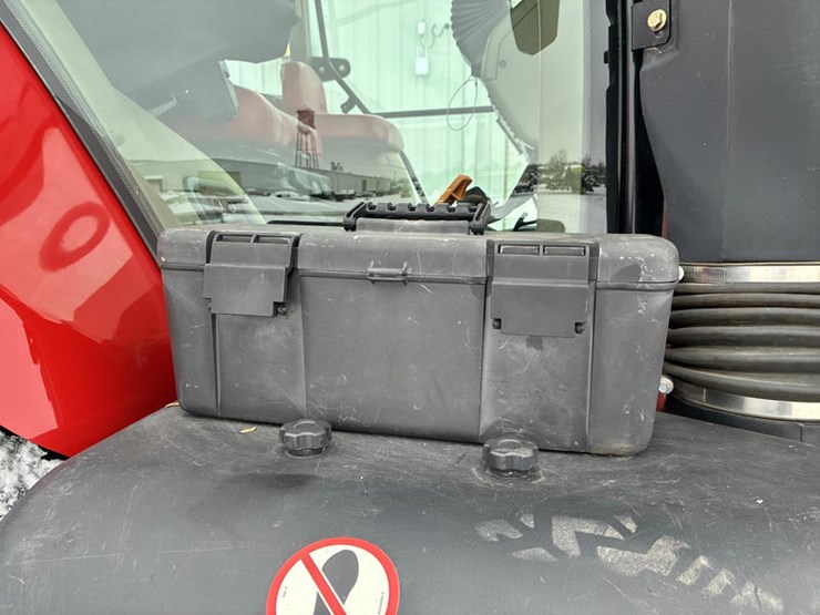 case-ih-magnum-315-image-21