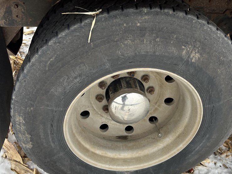 kenworth-t600-image-24