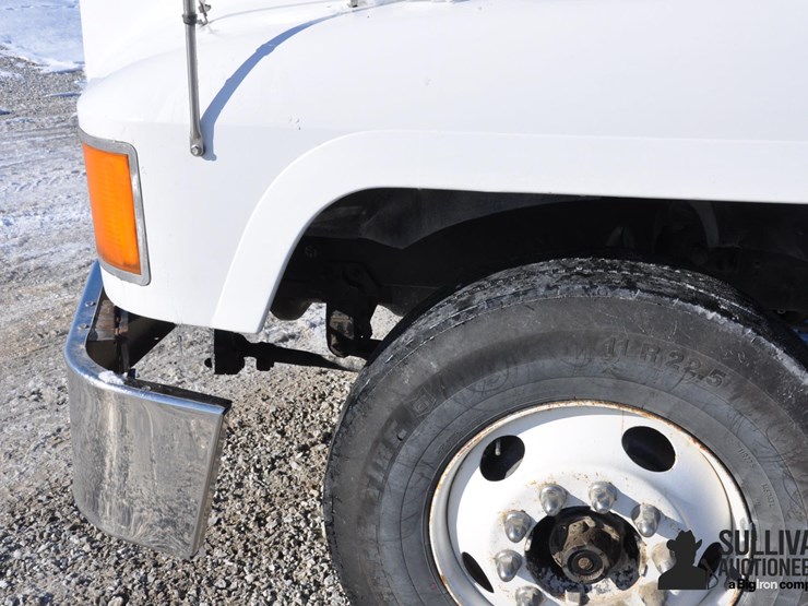 2000-mack-ch613-image-10