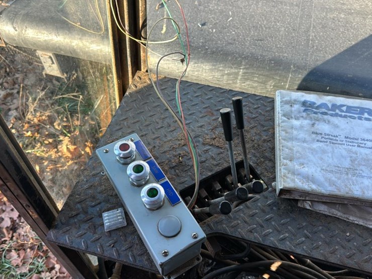 #165-•-2014-baker-bbs-o-“3640e”-stationary-bandmill-image-72