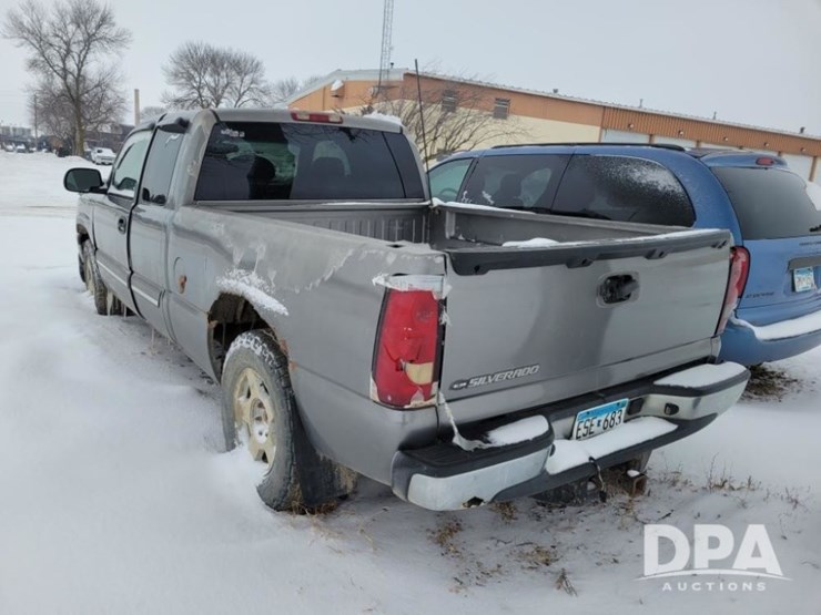 2006-chevrolet-1500-image-2