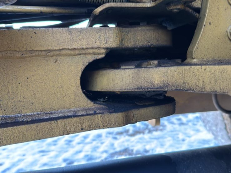 caterpillar-908h-image-24