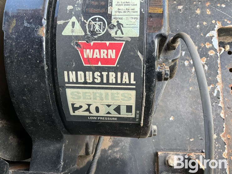 peterbilt-348-image-20