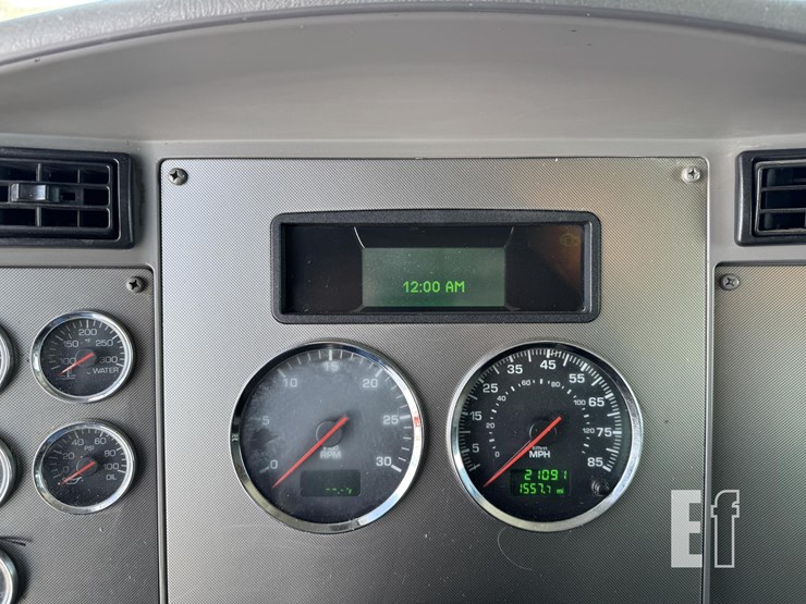 2014-kenworth-t370-image-66