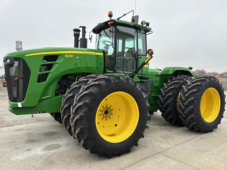 john-deere-9230-image-12