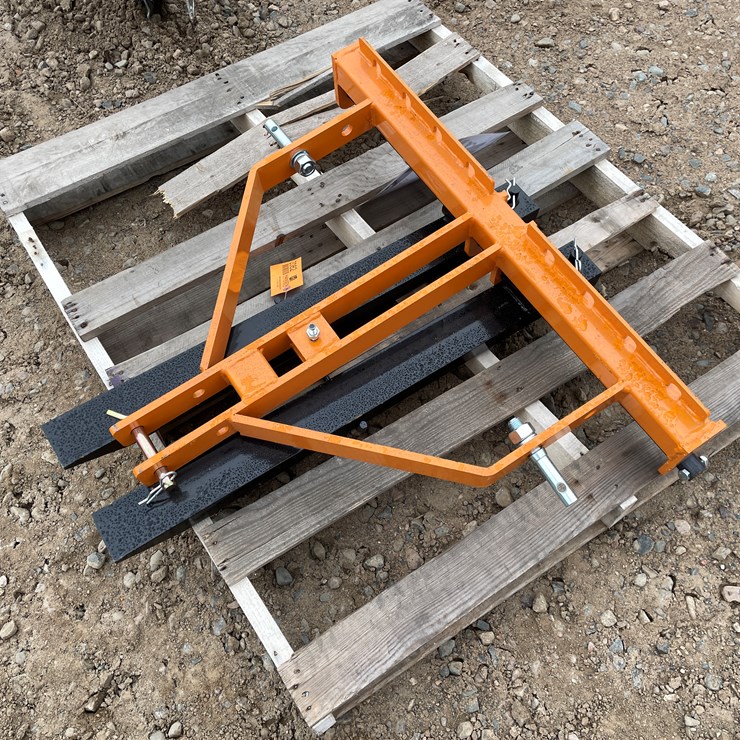 #2082 • Unused 2025 Wolverine Foldable Pallet Forks