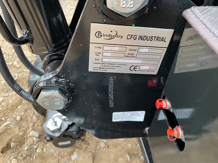 #9223-•-2025-unused-cfg-mini-excavator-image-8