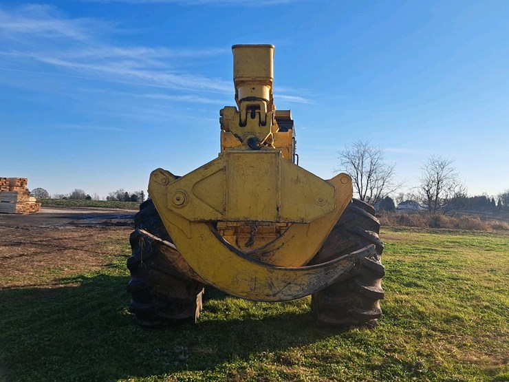 john-deere-748-image-5