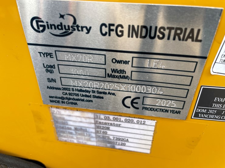 #9211-•-2025-unused-cfg-mini-excavator-image-24