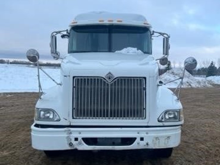 2006-international-9400-image-2