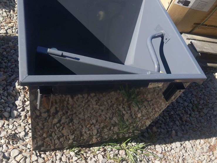 unused-dump-hopper-image-1