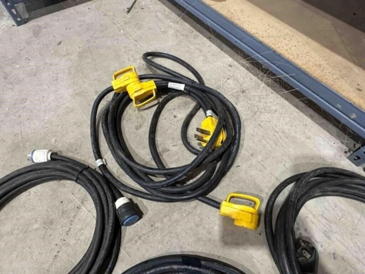 3--high-amp-extension-chords-image-2