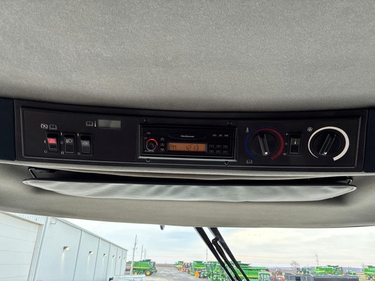 case-ih-2377-image-98