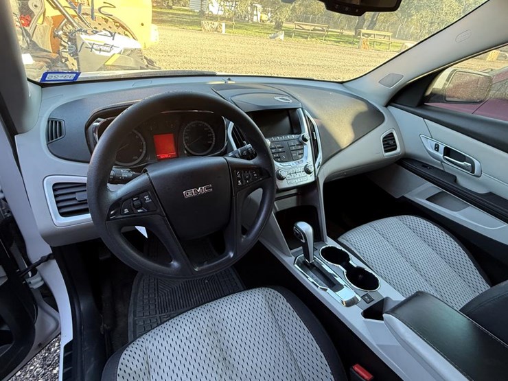 gmc-terrain-sle-image-17