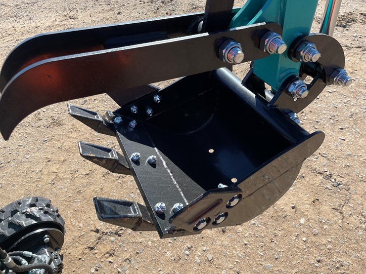 #9283-•-unused-2025-cfg-mini-excavator-image-5