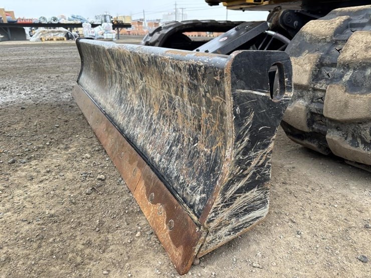 caterpillar-305cr-image-9