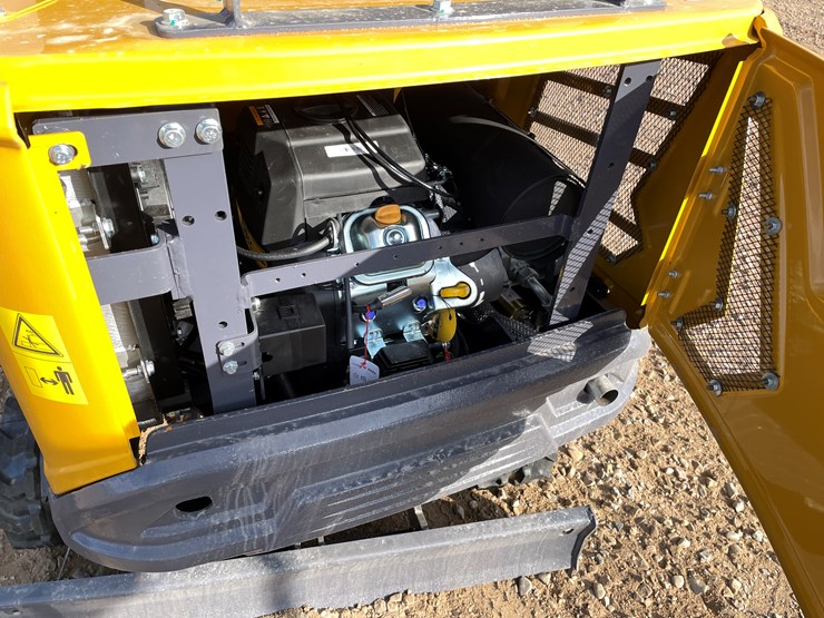 #9212-•-2025-unused-cfg-mini-excavator-image-14