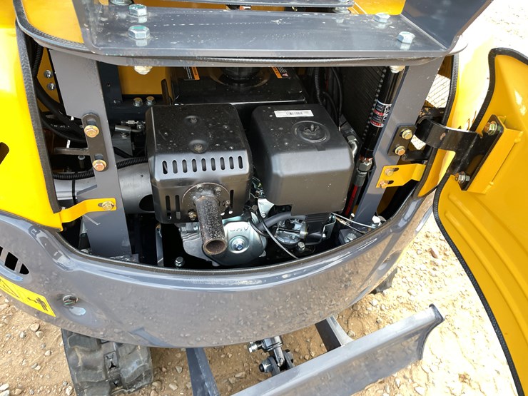 #9217-•-2025-unused-cfg-mini-excavator-image-14