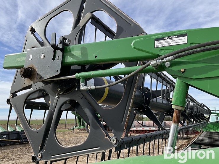 john-deere-635d-image-12