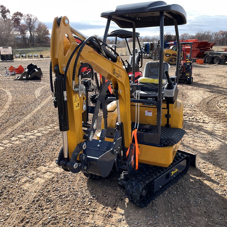 #9206 • 2025 Unused CFG Mini Excavator