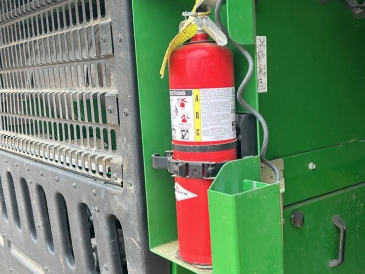 john-deere-cp690-image-38