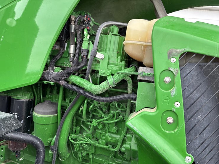 john-deere-8370r-image-62