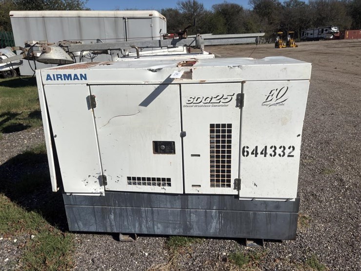 #48-•-airman-sd625-diesel-generator-image-1